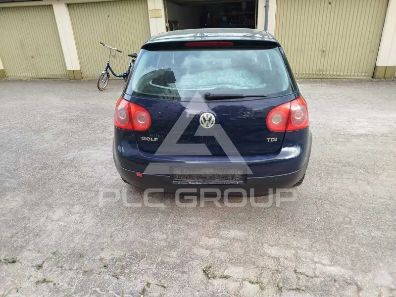 2004 Volkswagen GOLF