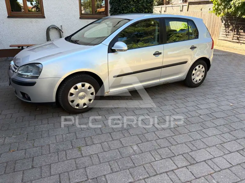 2004 Volkswagen GOLF