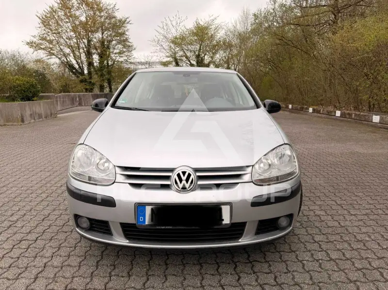 2004 Volkswagen GOLF