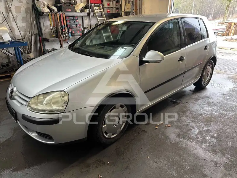 2004 Volkswagen GOLF