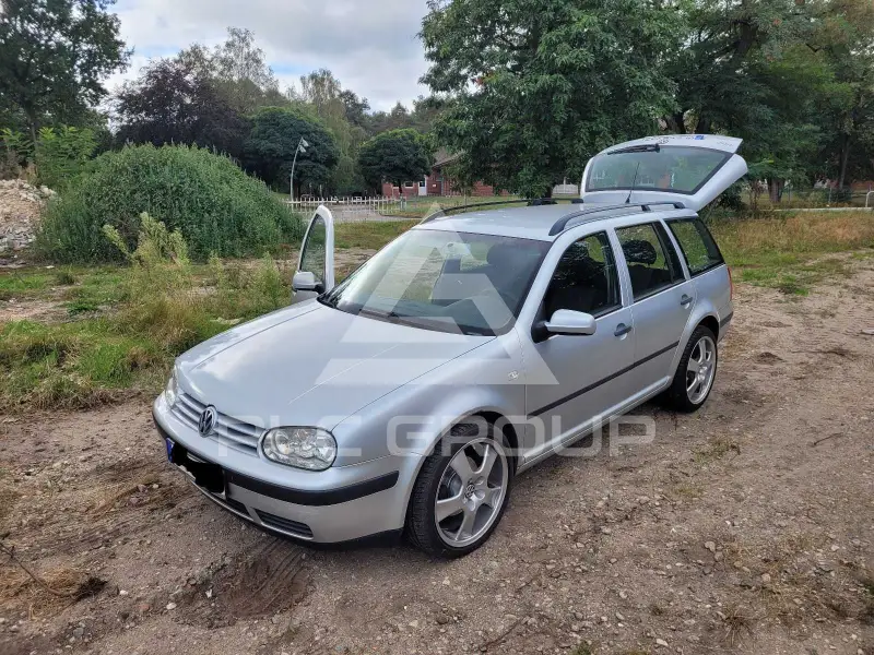 2004 Volkswagen GOLF