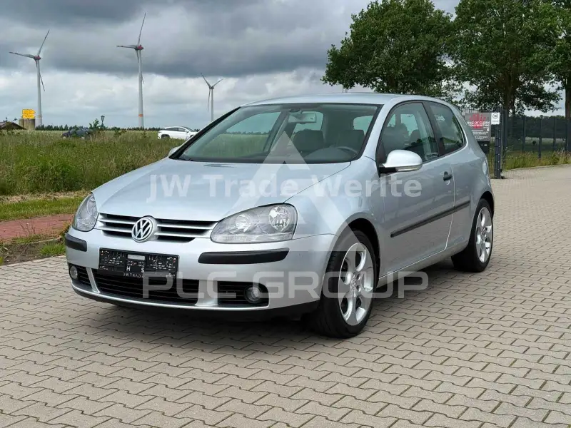 2004 Volkswagen GOLF