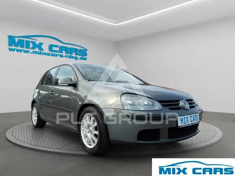 2004 Volkswagen GOLF