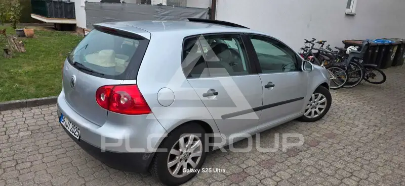 2004 Volkswagen GOLF