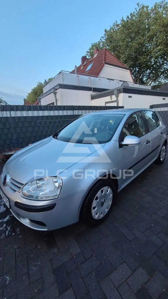 2004 Volkswagen GOLF