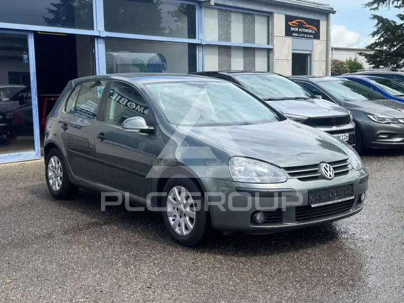2004 Volkswagen GOLF