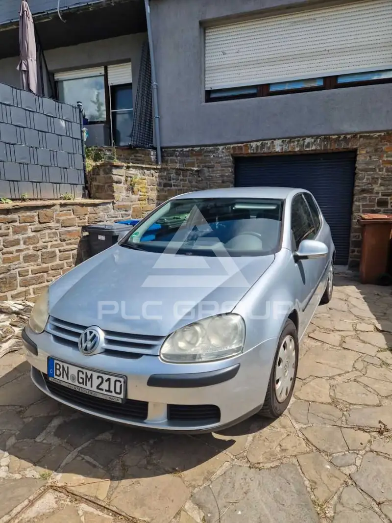 2004 Volkswagen GOLF