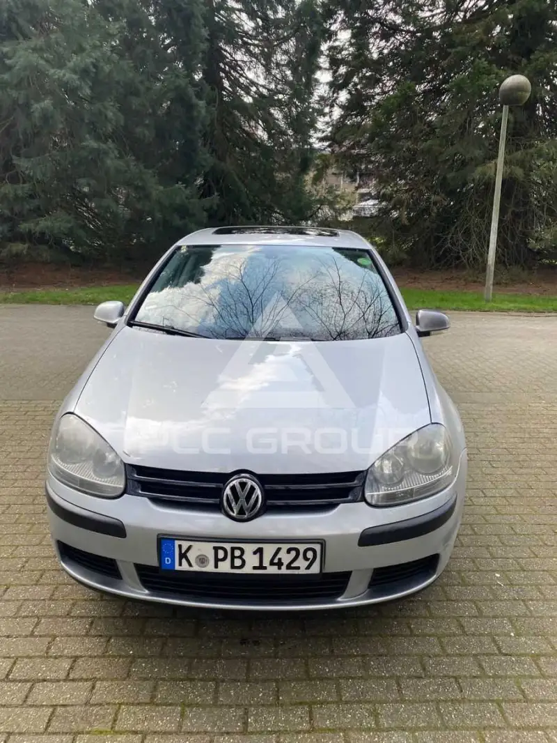 2004 Volkswagen GOLF