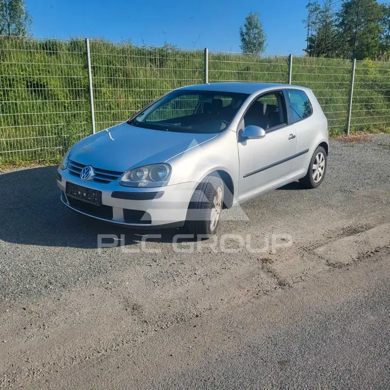 2004 Volkswagen GOLF
