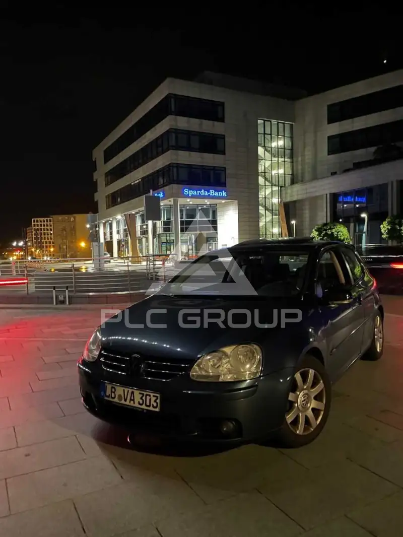 2004 Volkswagen GOLF