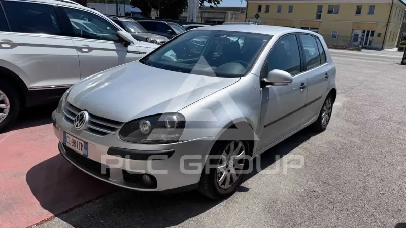 2004 Volkswagen GOLF