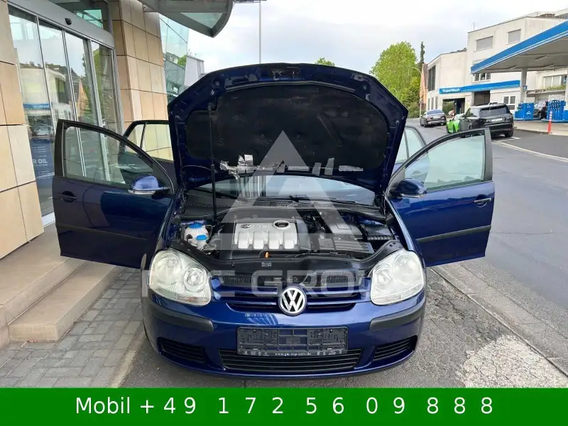 2004 Volkswagen GOLF