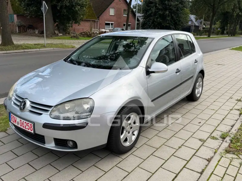 2004 Volkswagen GOLF