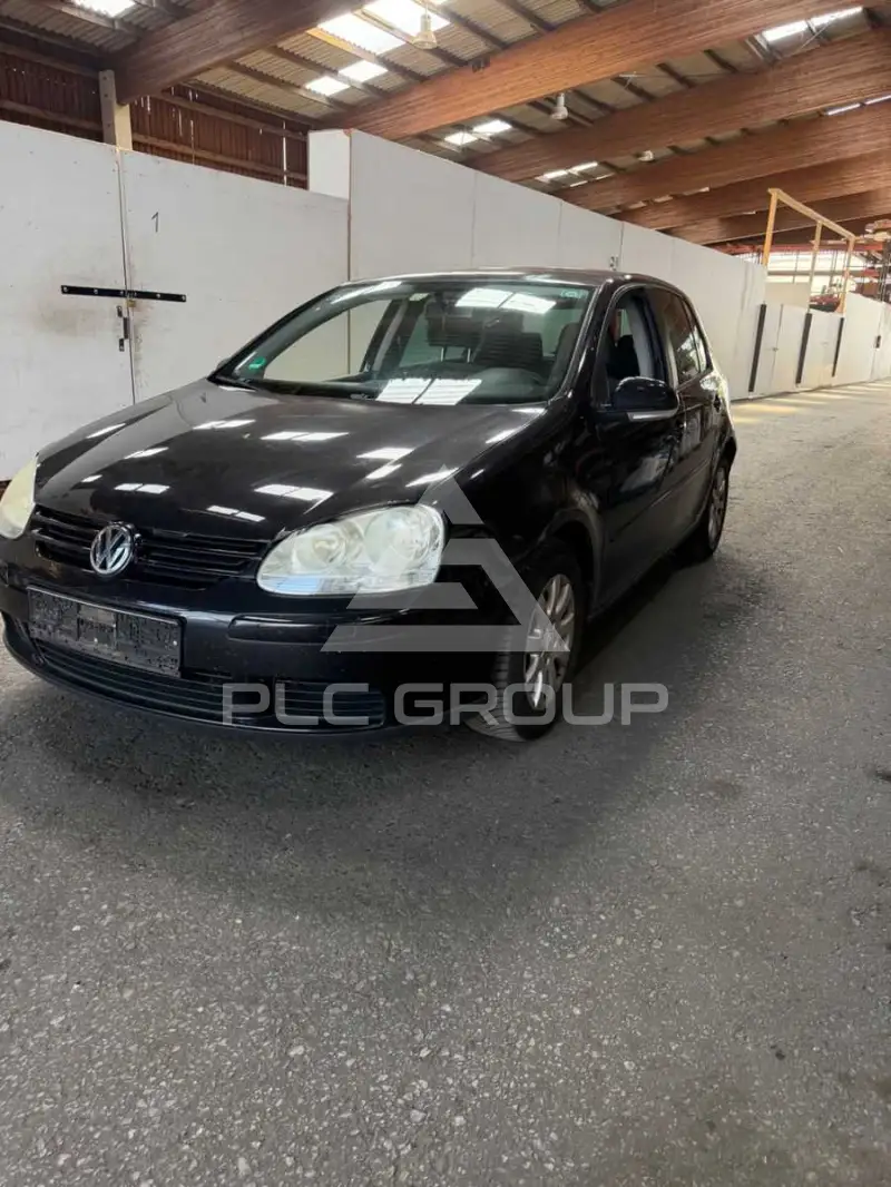 2004 Volkswagen GOLF