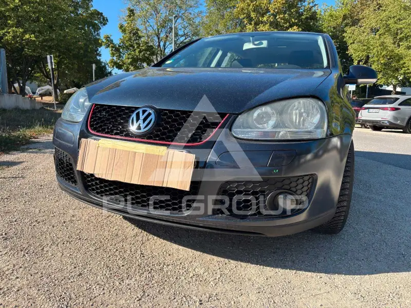 2004 Volkswagen GOLF