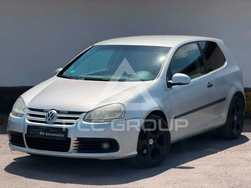 2004 Volkswagen GOLF