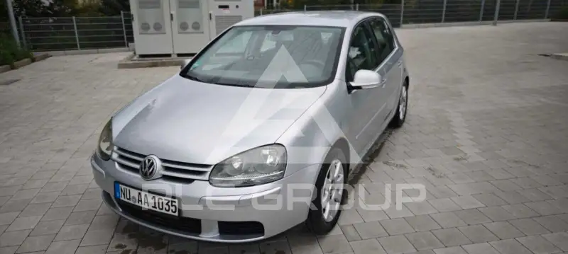 2004 Volkswagen GOLF