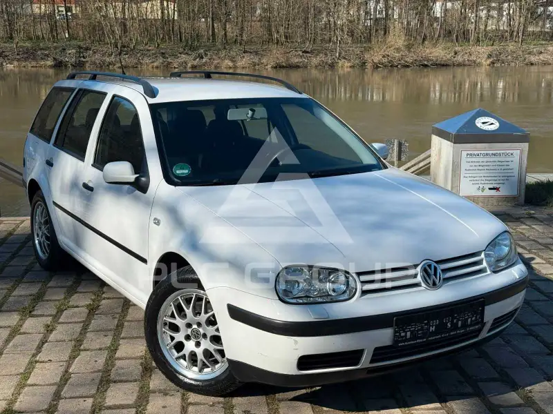 2004 Volkswagen GOLF