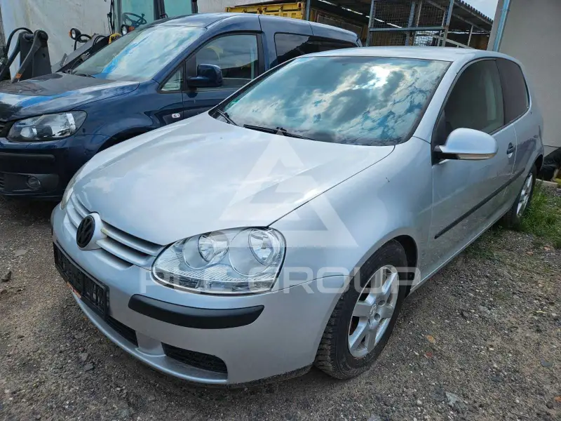 2004 Volkswagen GOLF
