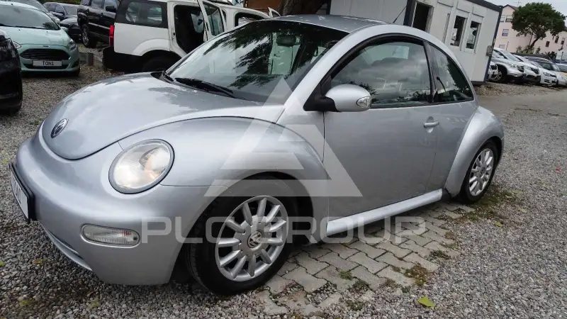 2004 Volkswagen BEETLE