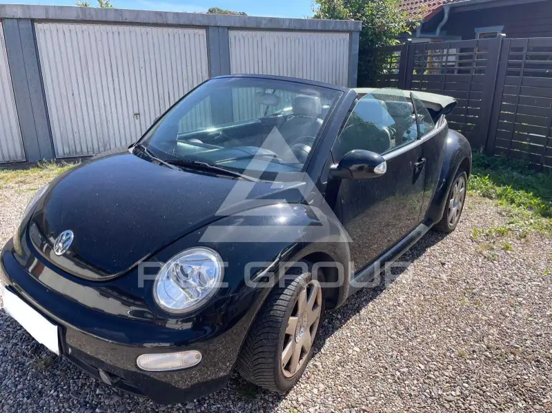 2004 Volkswagen BEETLE