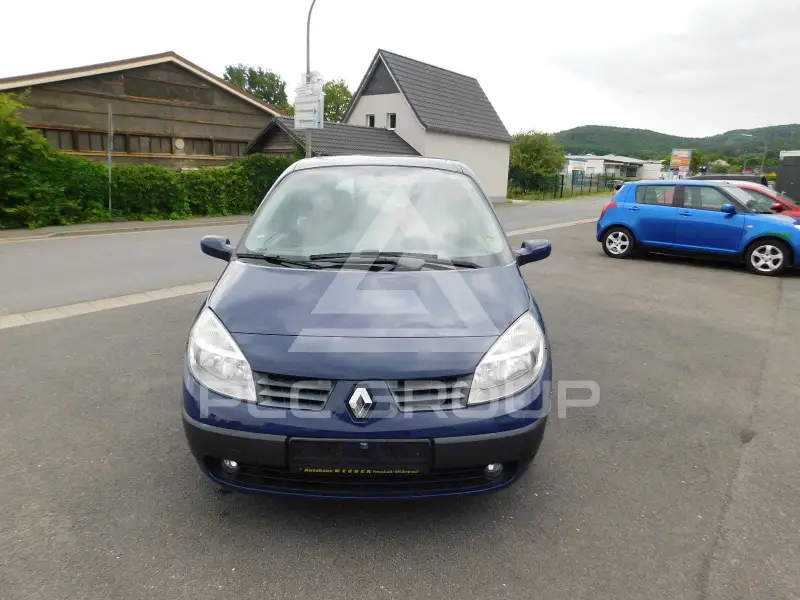 2004 Renault Scenic