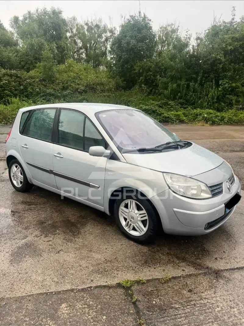 2004 Renault Scenic