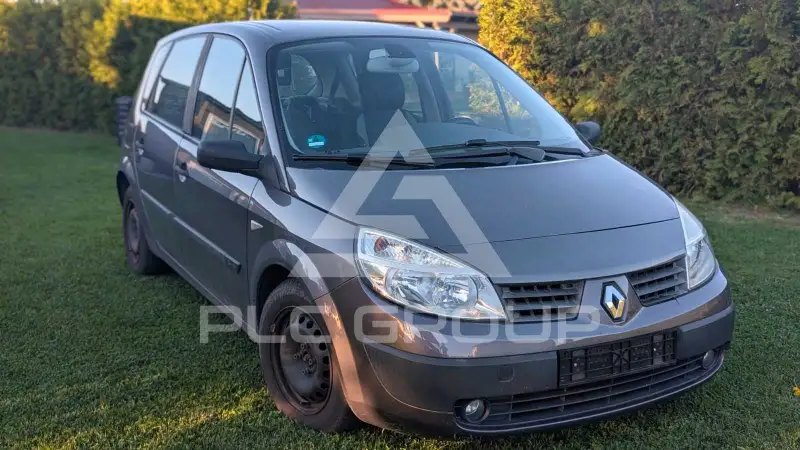 2004 Renault Scenic