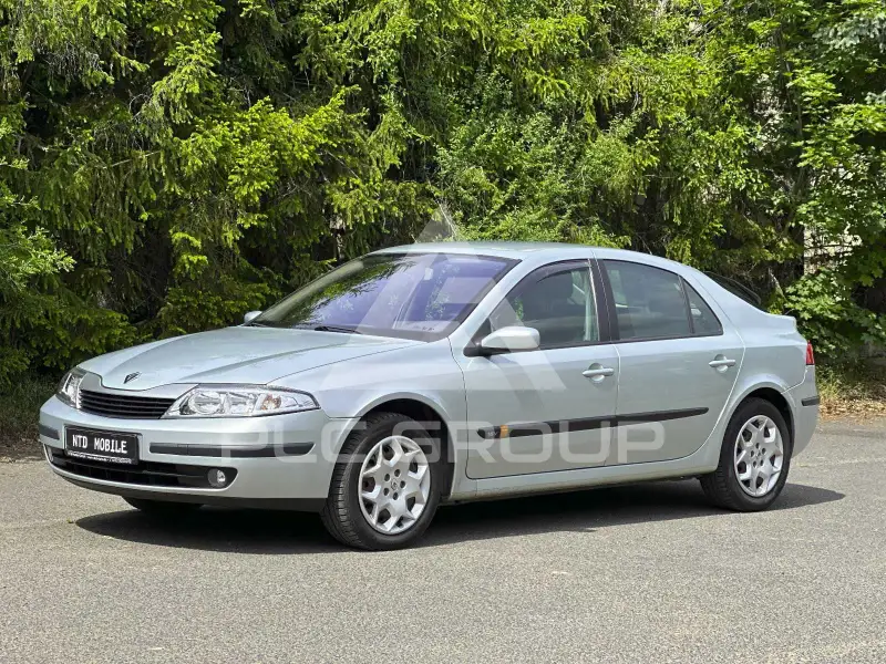 2004 Renault Laguna