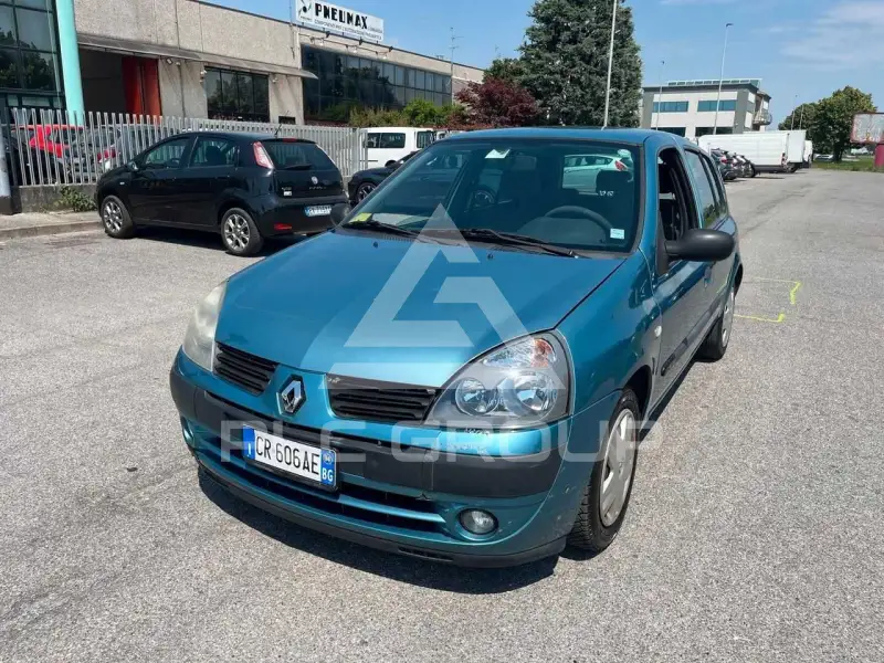 2004 Renault Clio