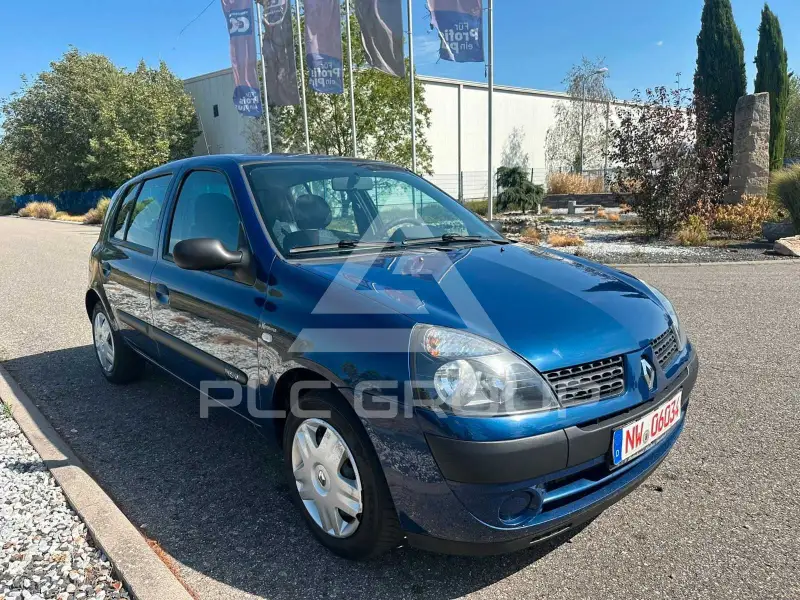 2004 Renault Clio