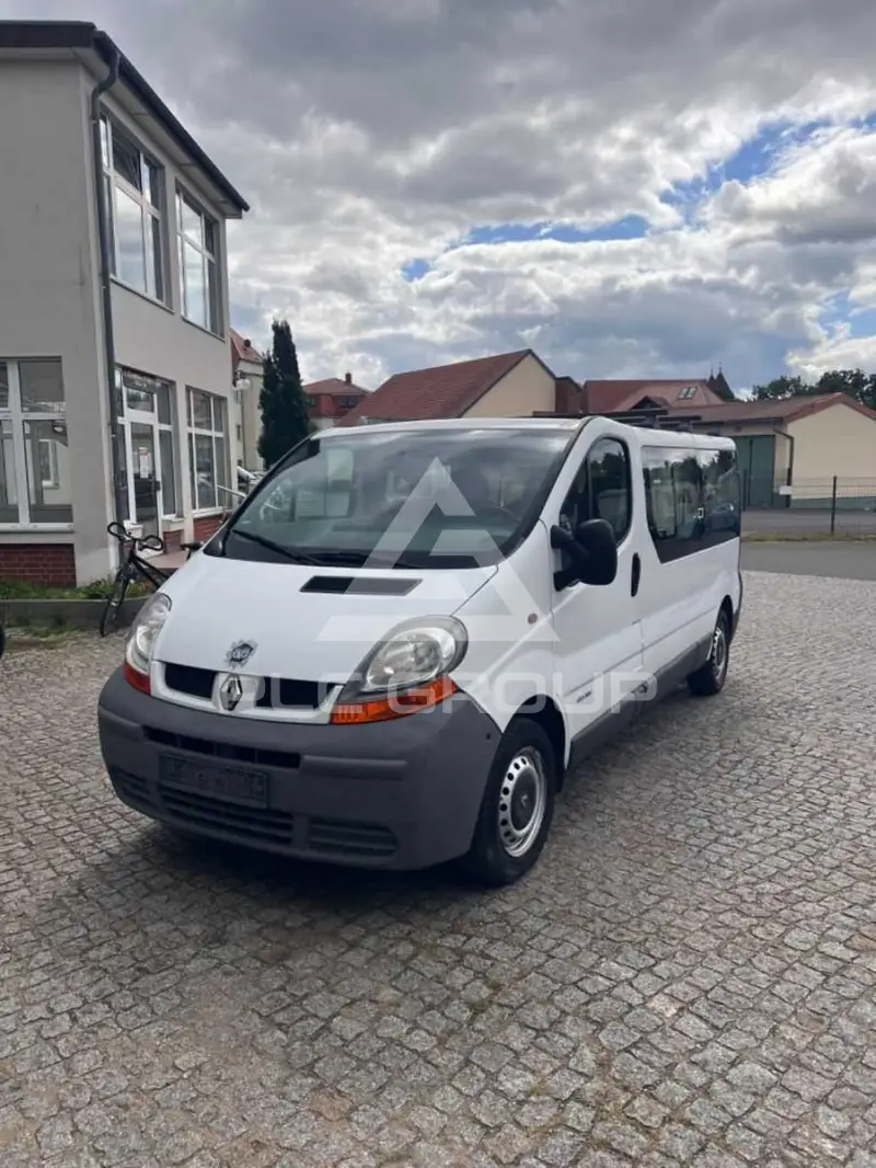 2004 Renault Trafic