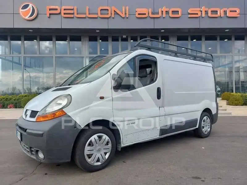 2004 Renault Trafic