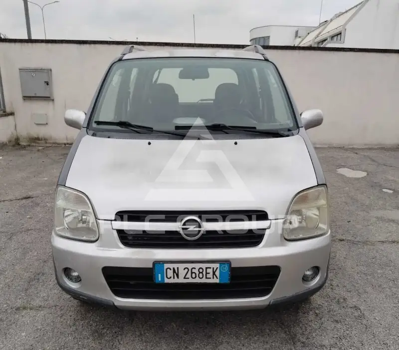 2004 Opel AGILA