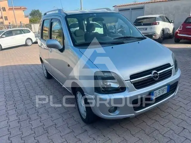 2004 Opel AGILA