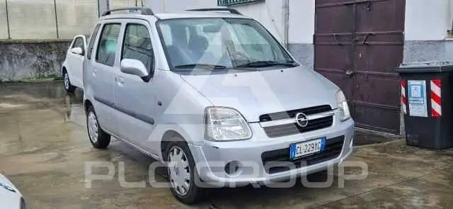2004 Opel AGILA