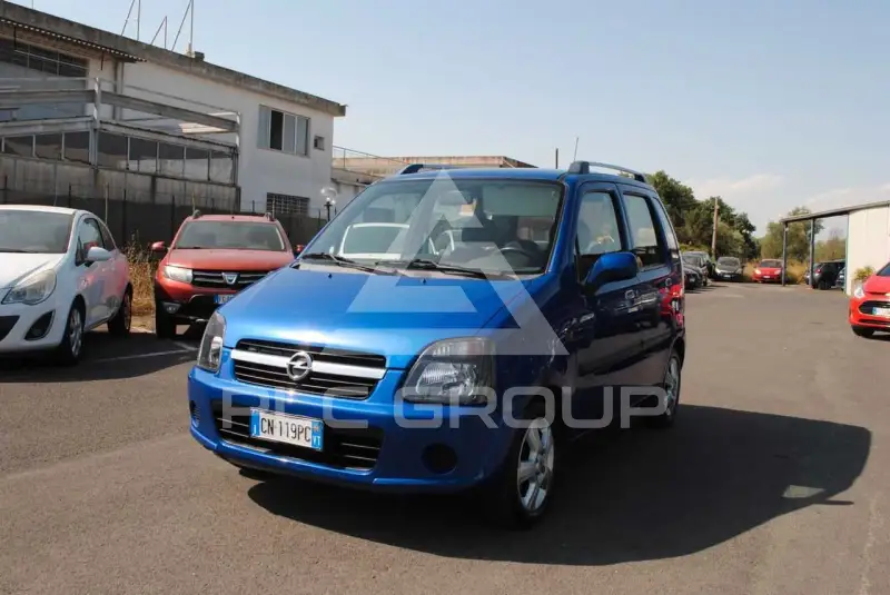 2004 Opel AGILA