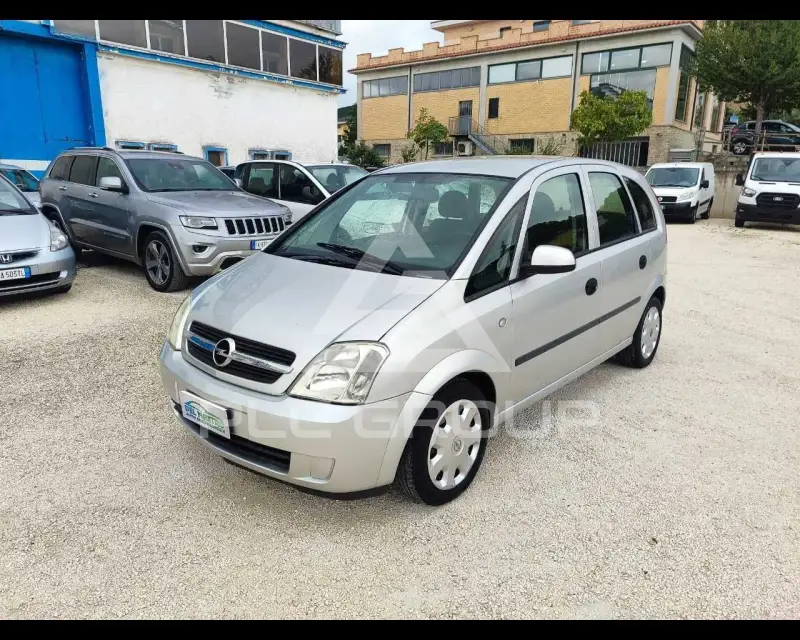 2004 Opel MERIVA