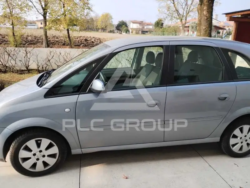 2004 Opel MERIVA