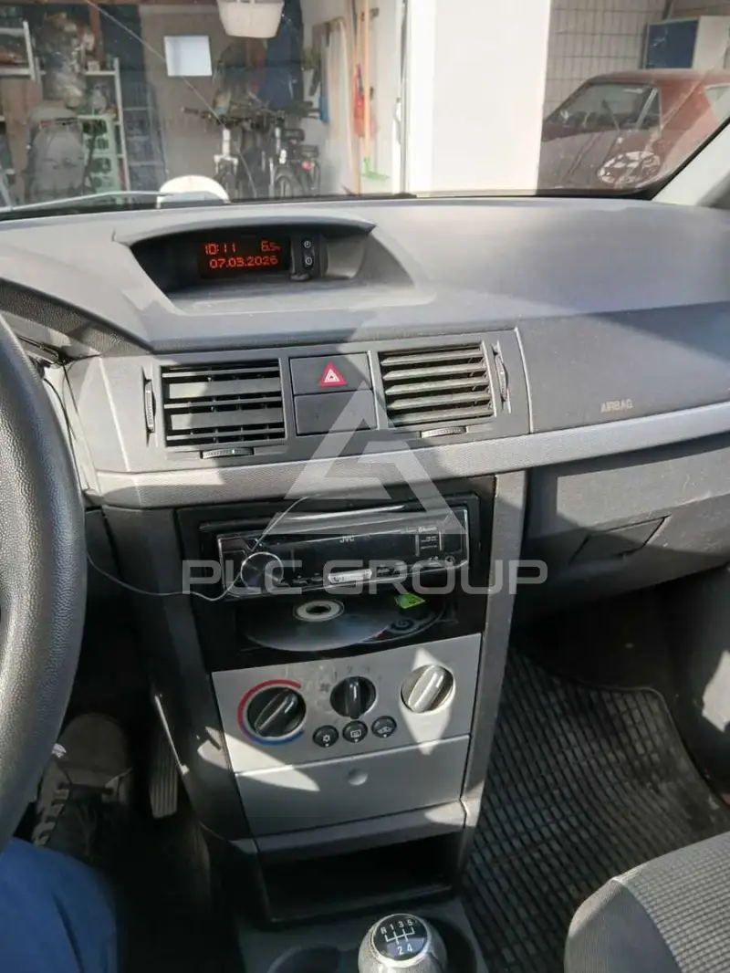 2004 Opel MERIVA