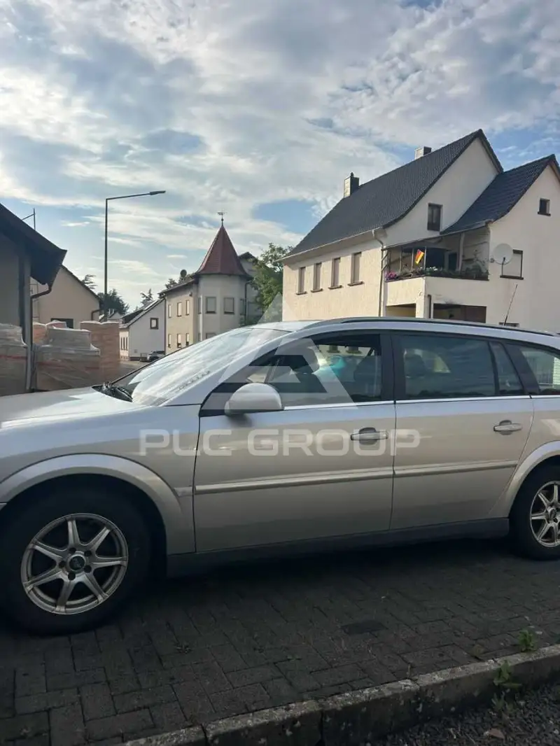 2004 Opel Vectra