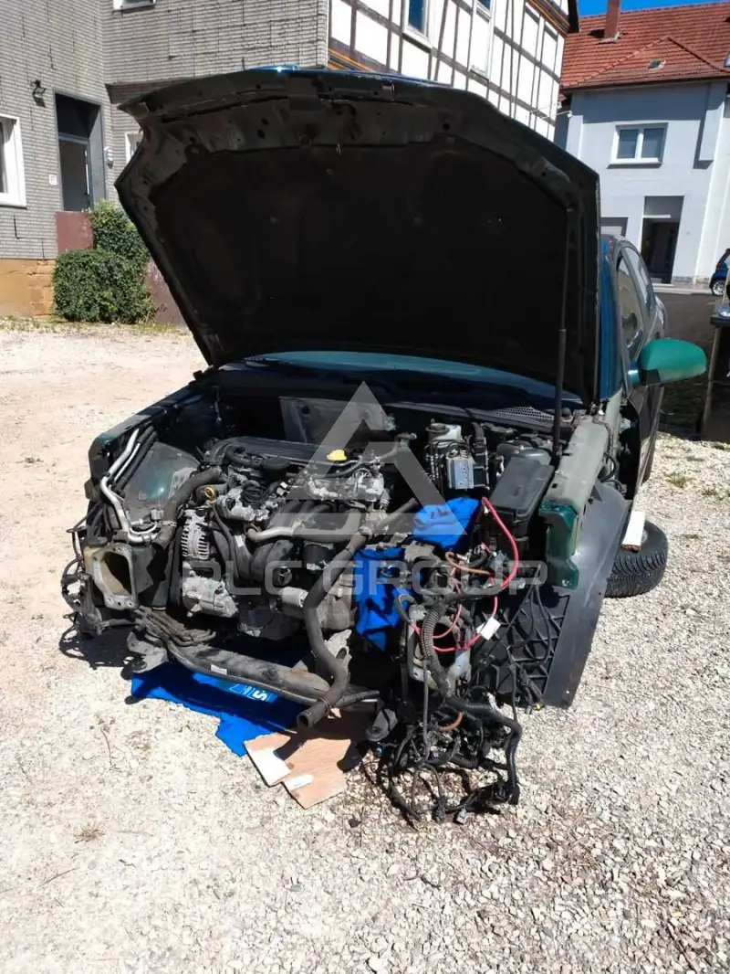 2004 Opel Vectra