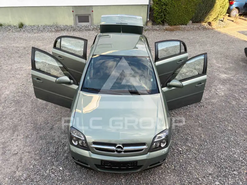 2004 Opel Vectra