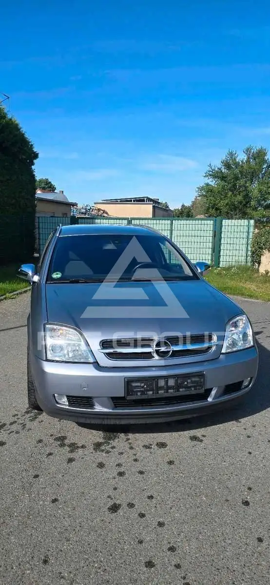 2004 Opel Vectra