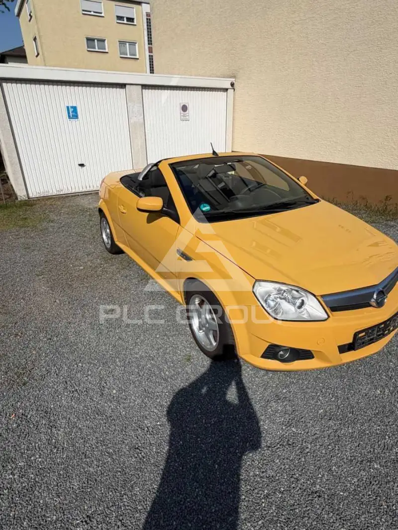 2004 Opel Tigra