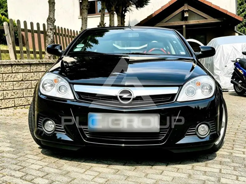 2004 Opel Tigra