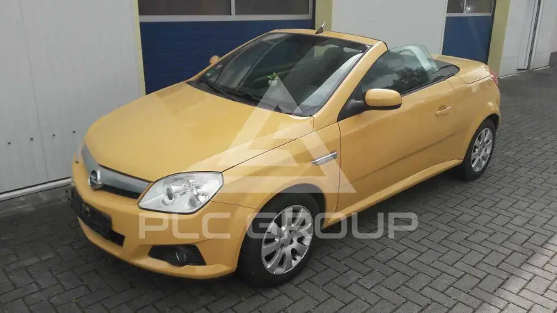 2004 Opel Tigra