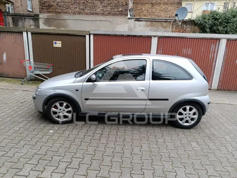2004 Opel Corsa