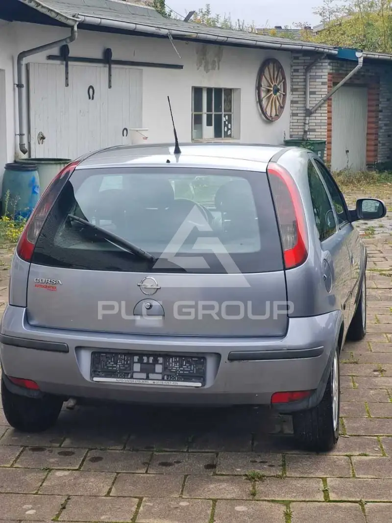 2004 Opel Corsa