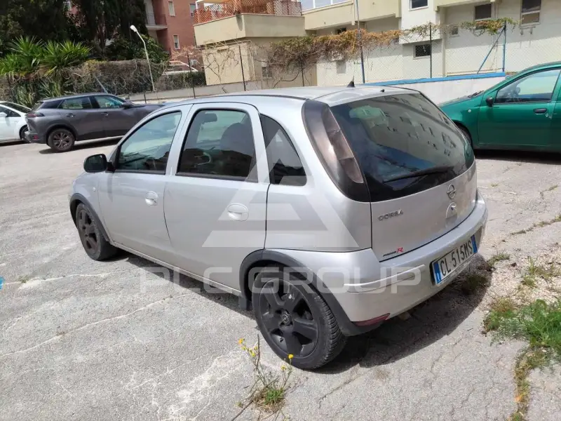 2004 Opel Corsa